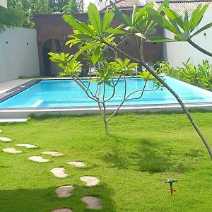 Guest house Ocean View Tourist At Near The Airport, Negombo